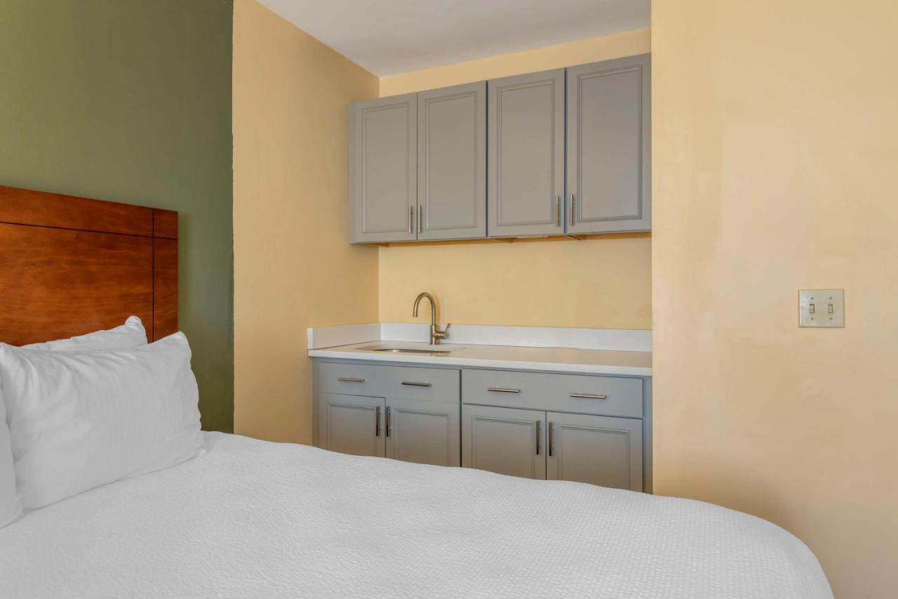 Best Western Plus Brunswick Bath Экстерьер фото