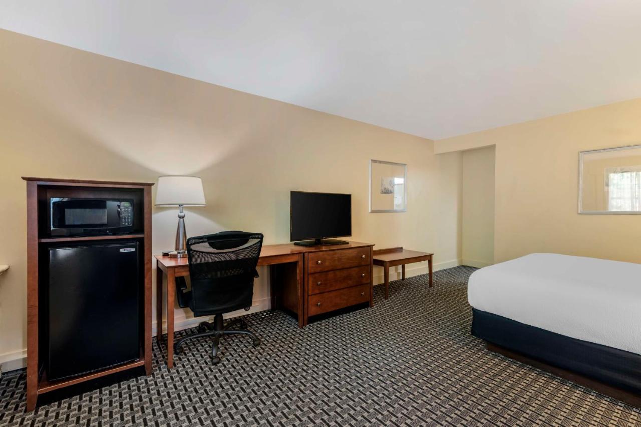 Best Western Plus Brunswick Bath Экстерьер фото