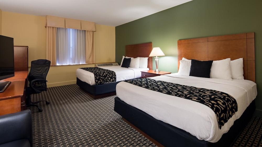 Best Western Plus Brunswick Bath Экстерьер фото